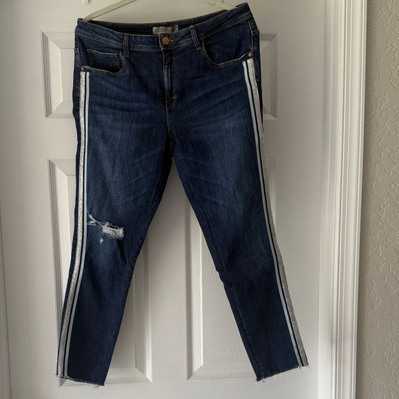 Zara Denim - Zara Dark Blue Cropped Jeans with White Side Stripes